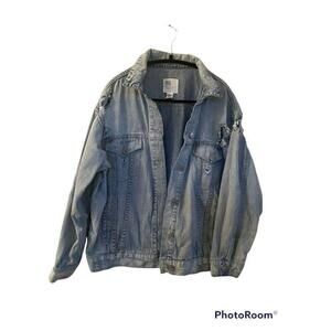 RSQ Supper Distressed Jean Jacket. Sz.M